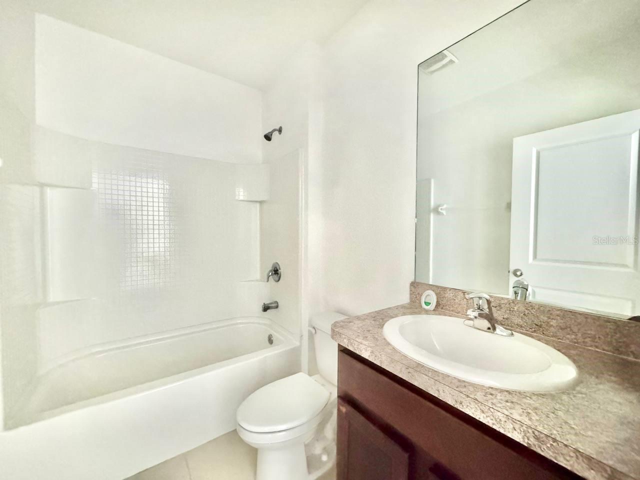 32713 BROOKS HAWK LN, WESLEY CHAPEL, FL, 33543