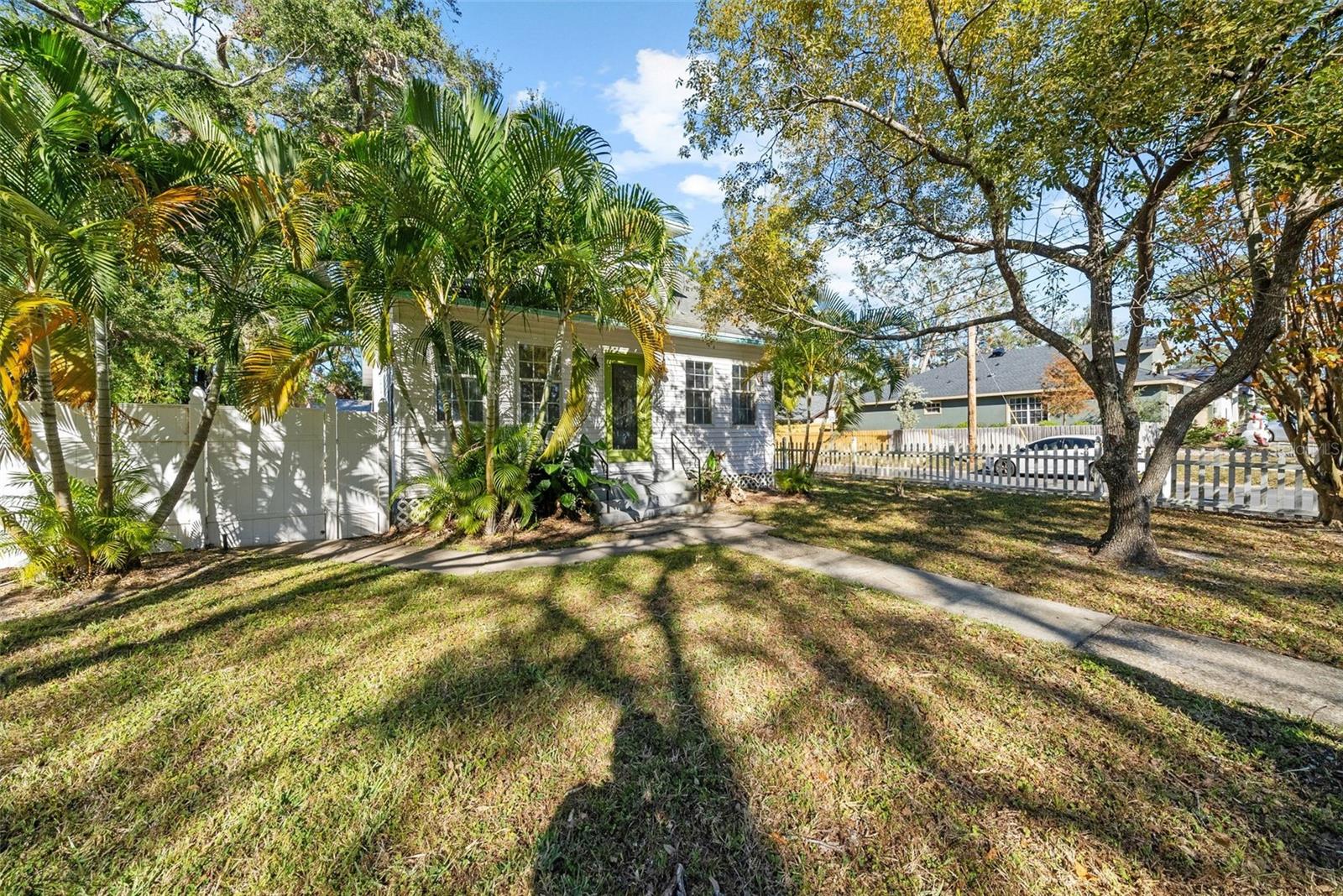 207 6TH ST N #A, SAFETY HARBOR, FL, 34695
