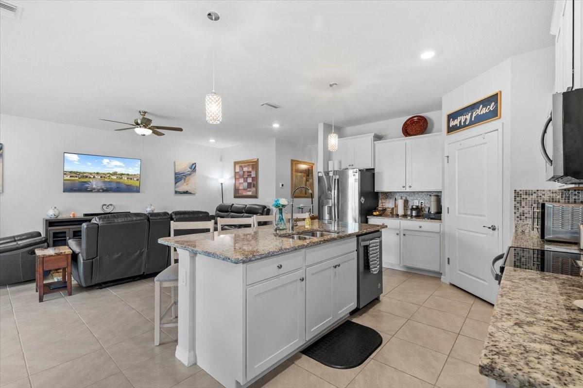 13338 WATERLEAF GARDEN CIR, RIVERVIEW, FL, 33579