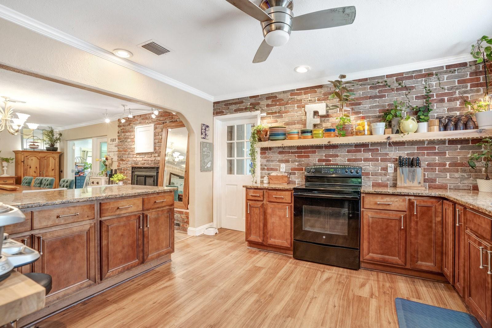 1511 CRESTLINE ST, ORLANDO, FL, 32806