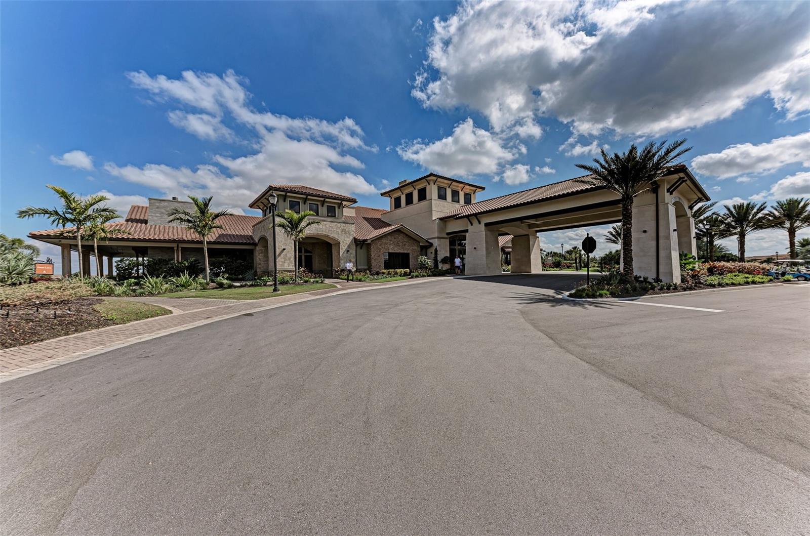 5019 SERATA DR, LAKEWOOD RANCH, FL, 34211