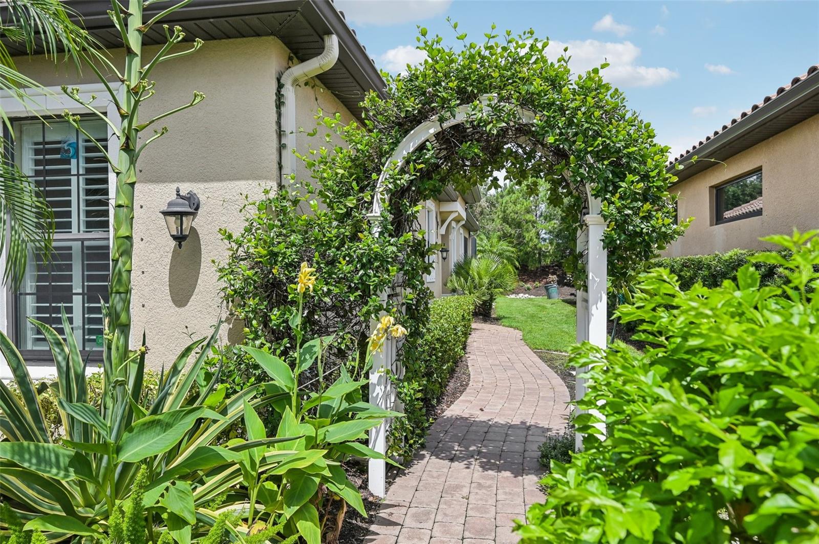 5019 SERATA DR, LAKEWOOD RANCH, FL, 34211