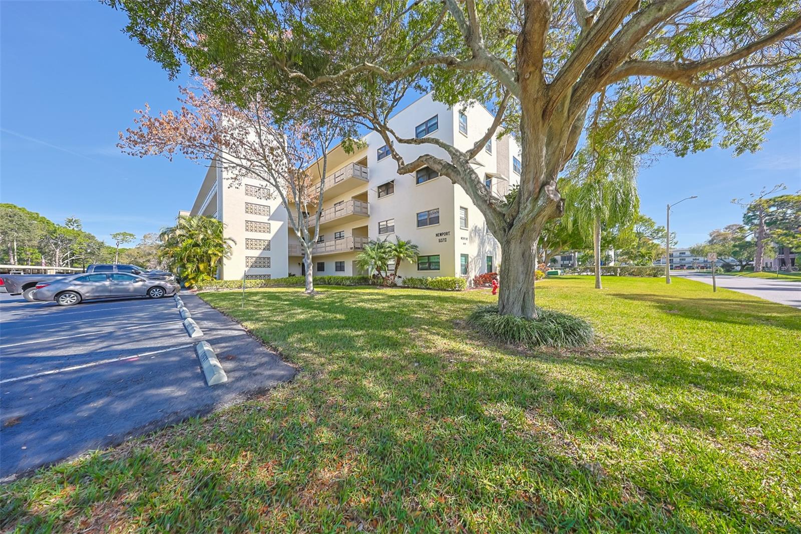 6070 80TH ST N #406, ST PETERSBURG, FL, 33709