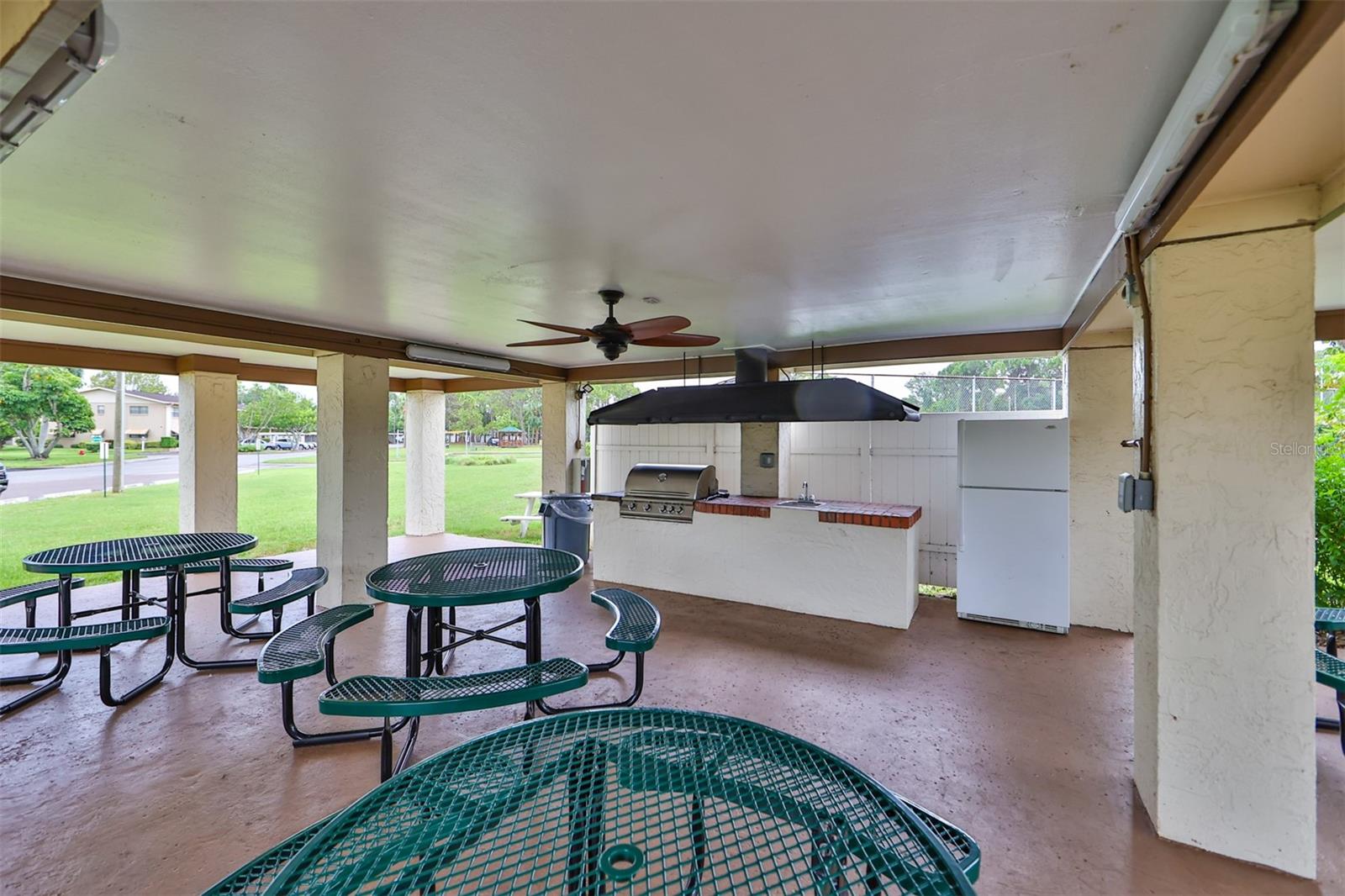 6070 80TH ST N #406, ST PETERSBURG, FL, 33709