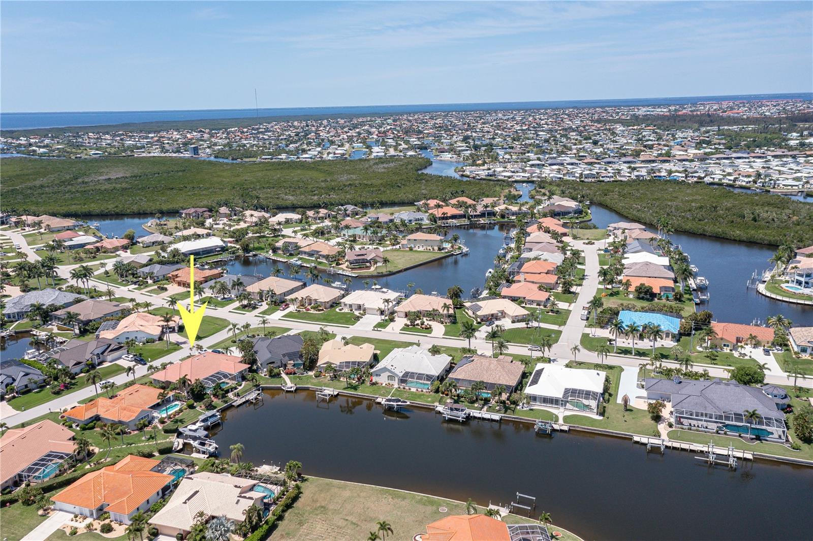 584 TOULOUSE DR, PUNTA GORDA, FL, 33950