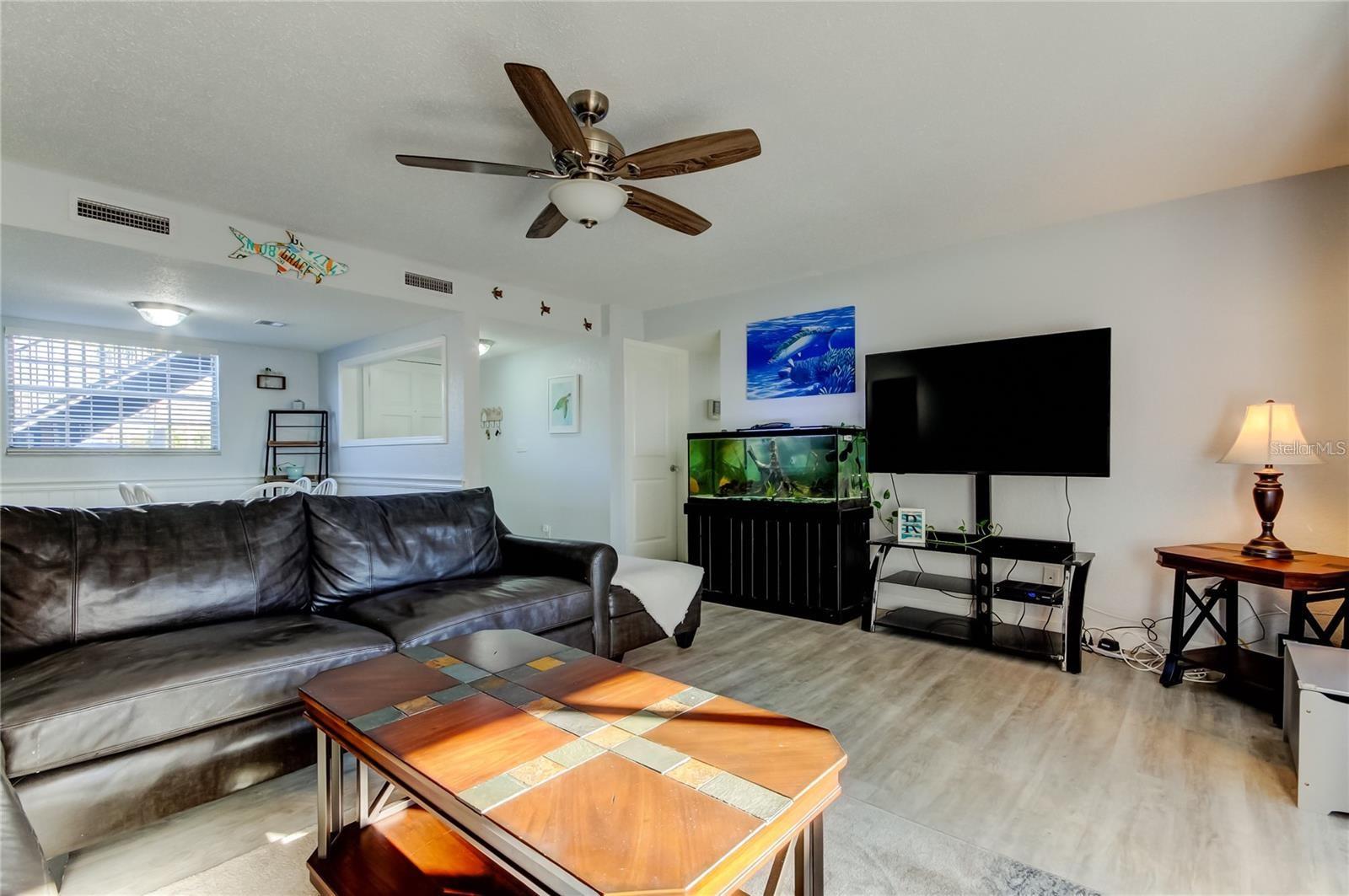 200 COUNTRY CLUB DR #503, LARGO, FL, 33771