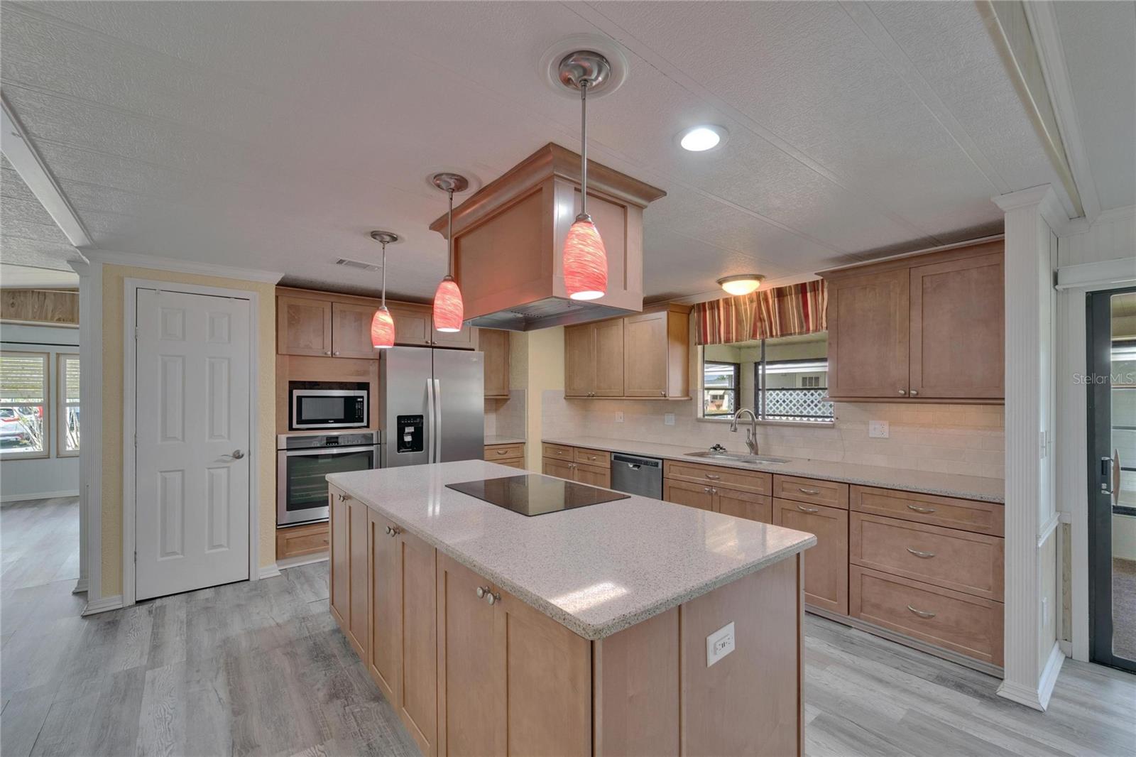 5015 FOX CLIFF DR, LAKELAND, FL, 33810