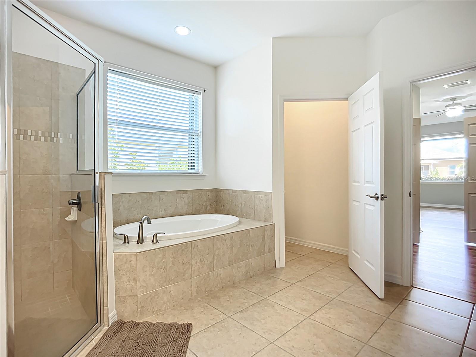 5384 LAYTON DR, VENICE, FL, 34293