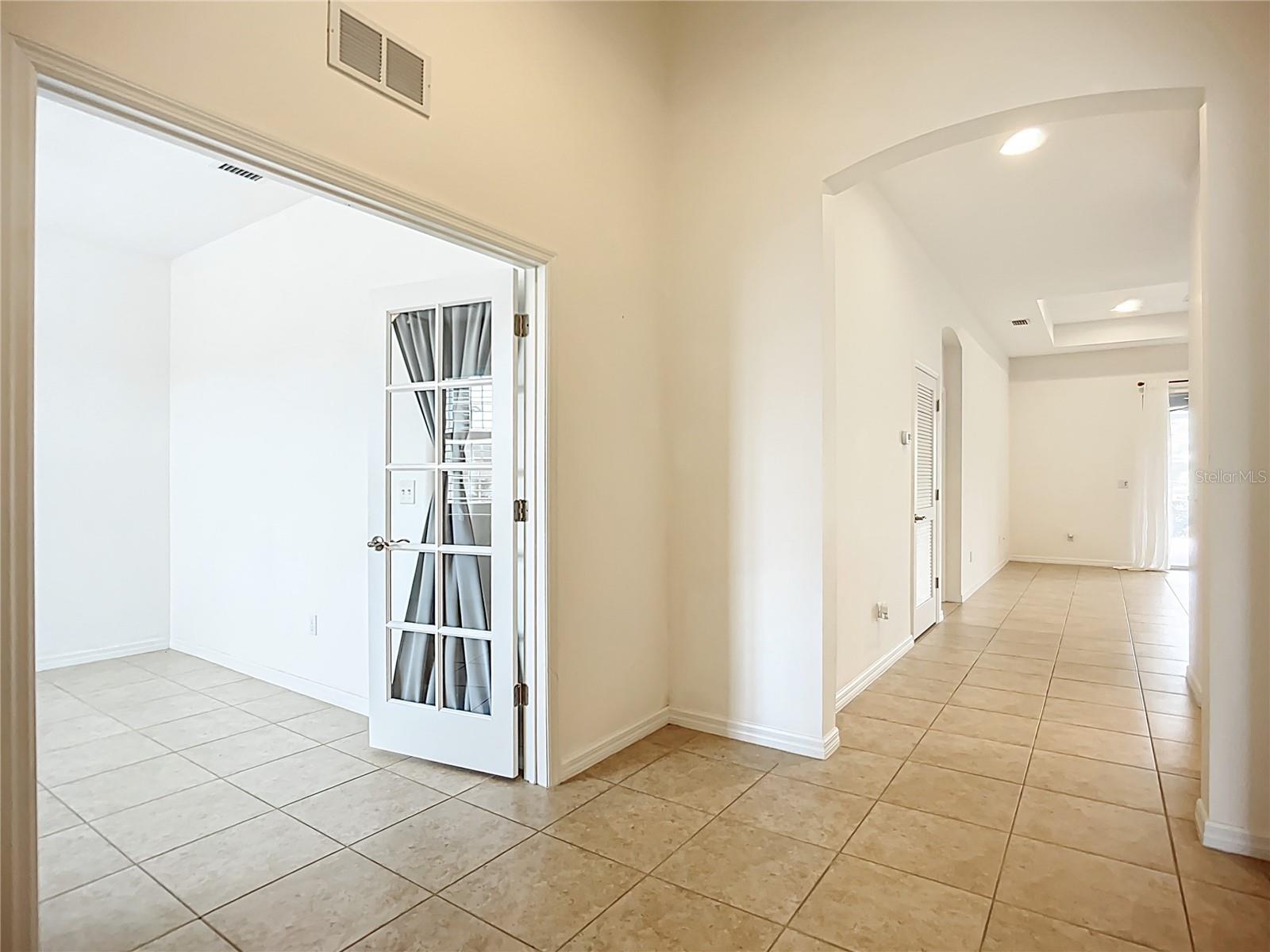 5384 LAYTON DR, VENICE, FL, 34293