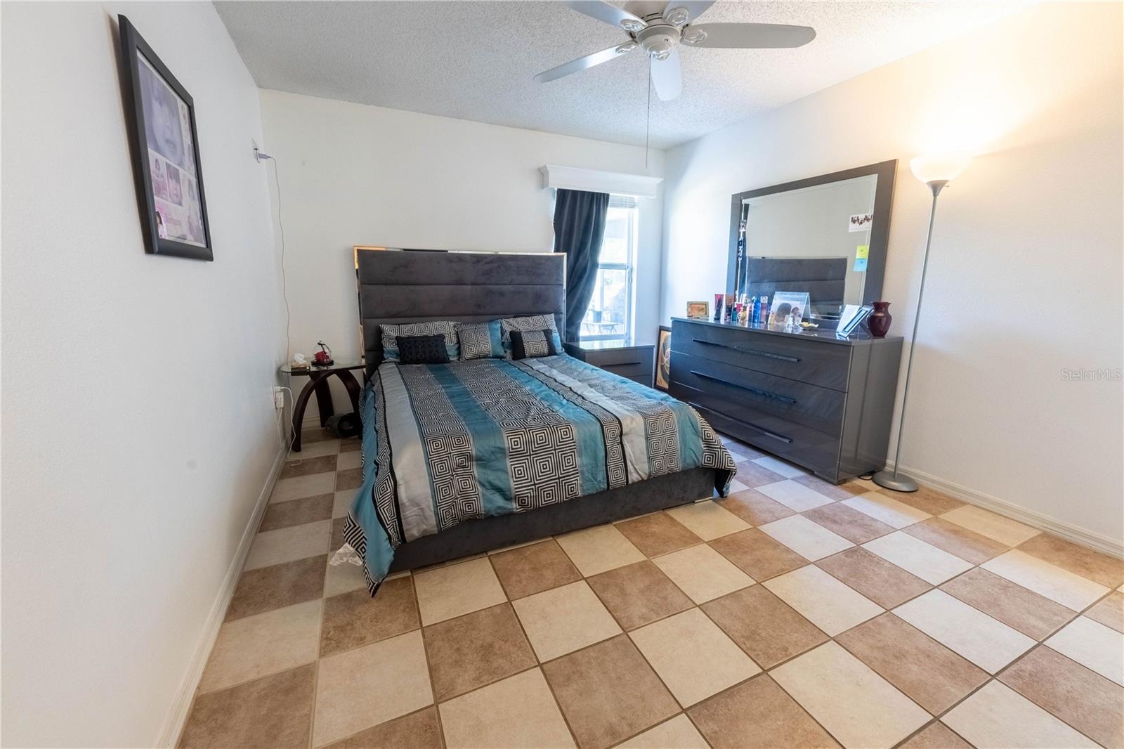 1060 ELKCAM BLVD, DELTONA, FL, 32725