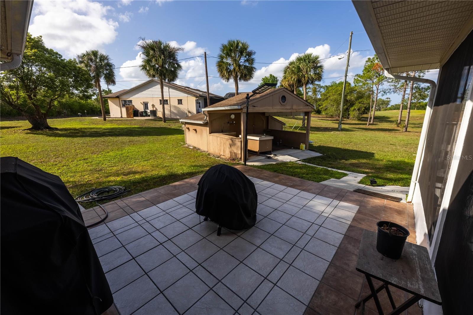1060 ELKCAM BLVD, DELTONA, FL, 32725