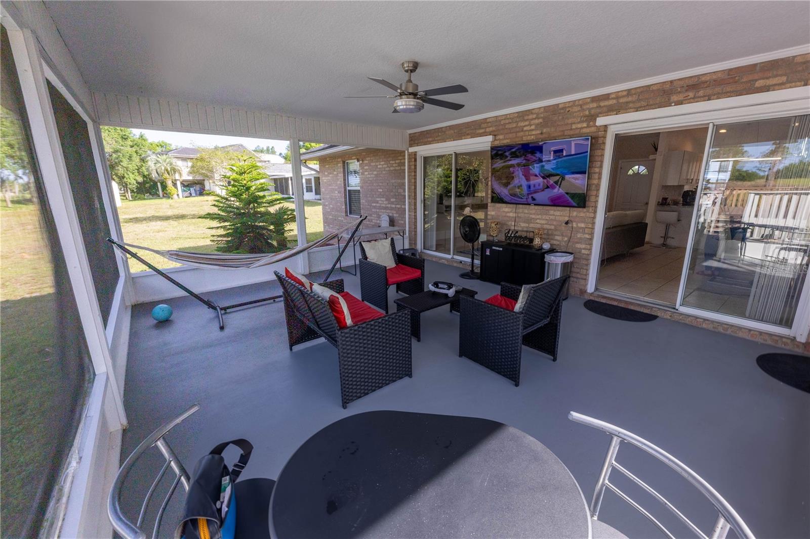 1060 ELKCAM BLVD, DELTONA, FL, 32725