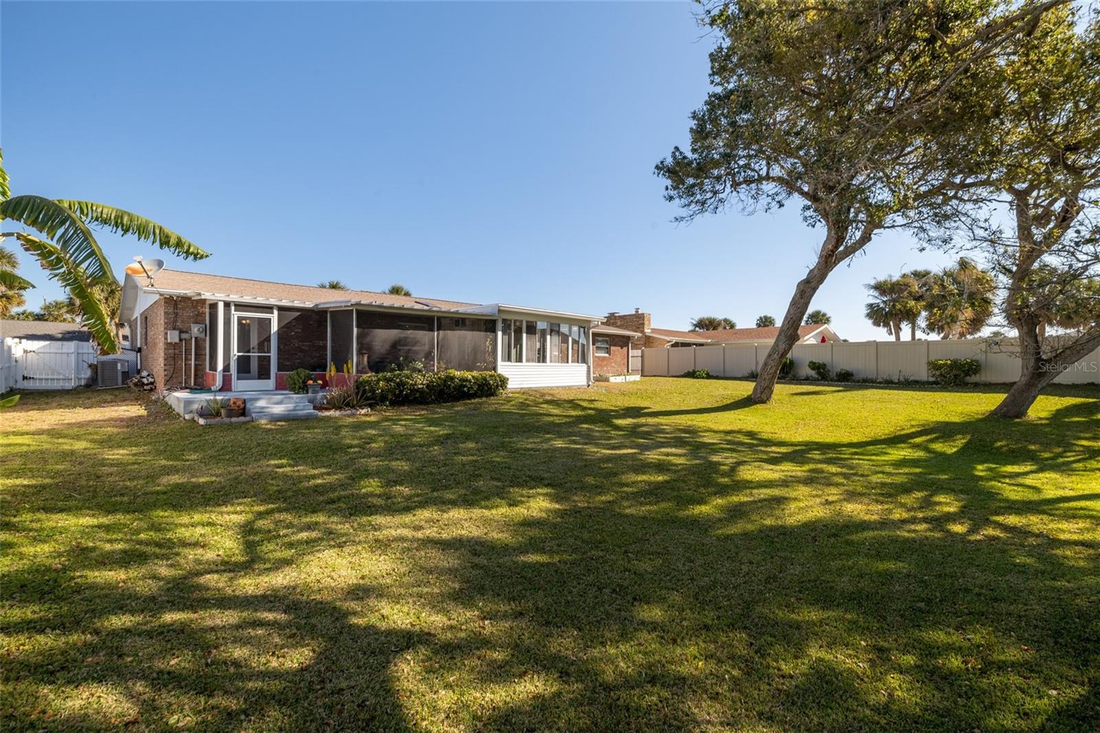 18 BUCKINGHAM DR, ORMOND BEACH, FL, 32176