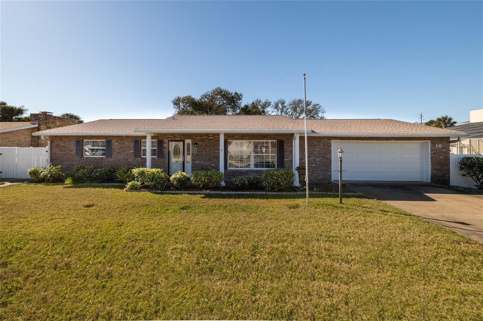 18 BUCKINGHAM DR, ORMOND BEACH, FL, 32176