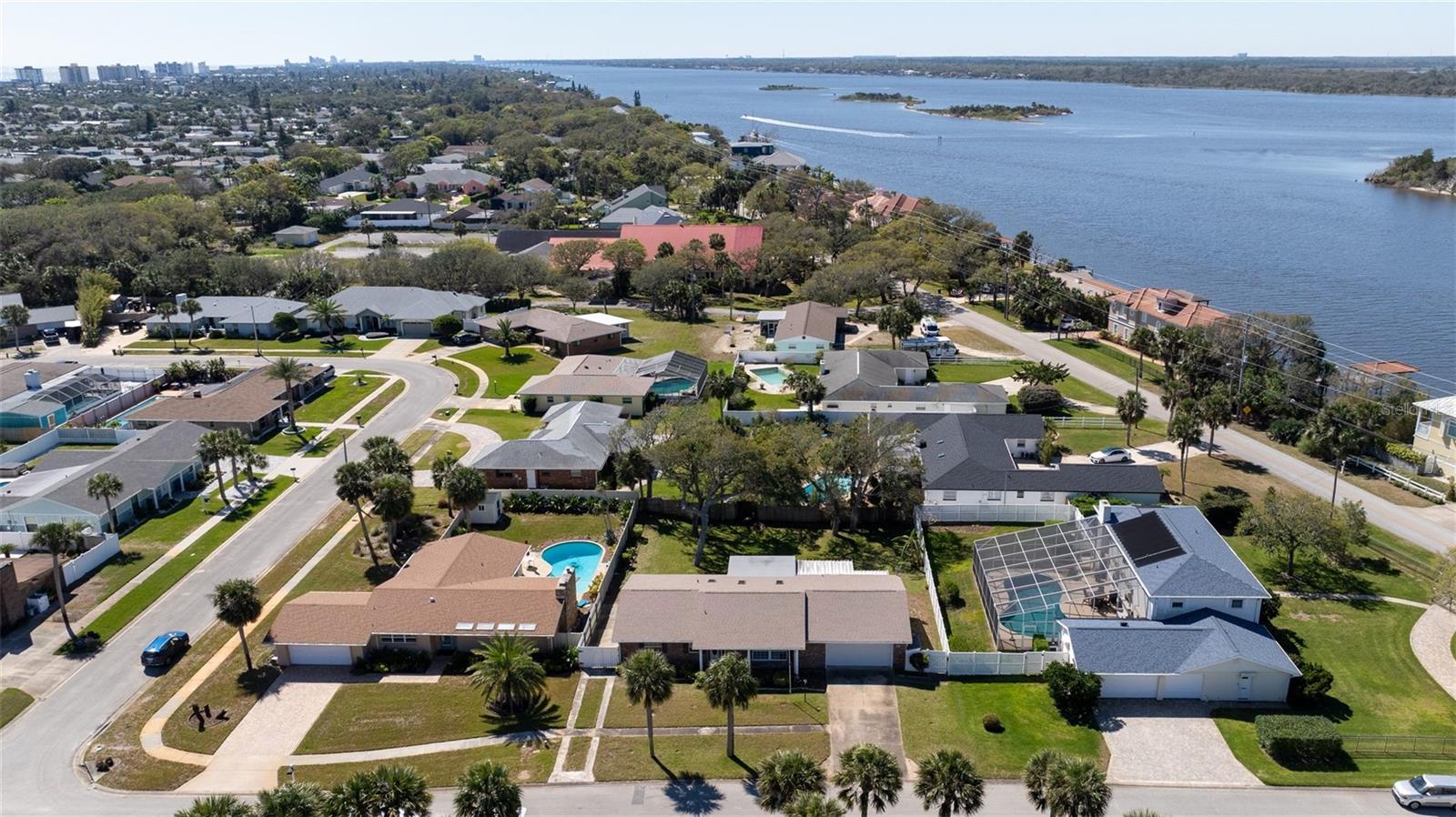 18 BUCKINGHAM DR, ORMOND BEACH, FL, 32176