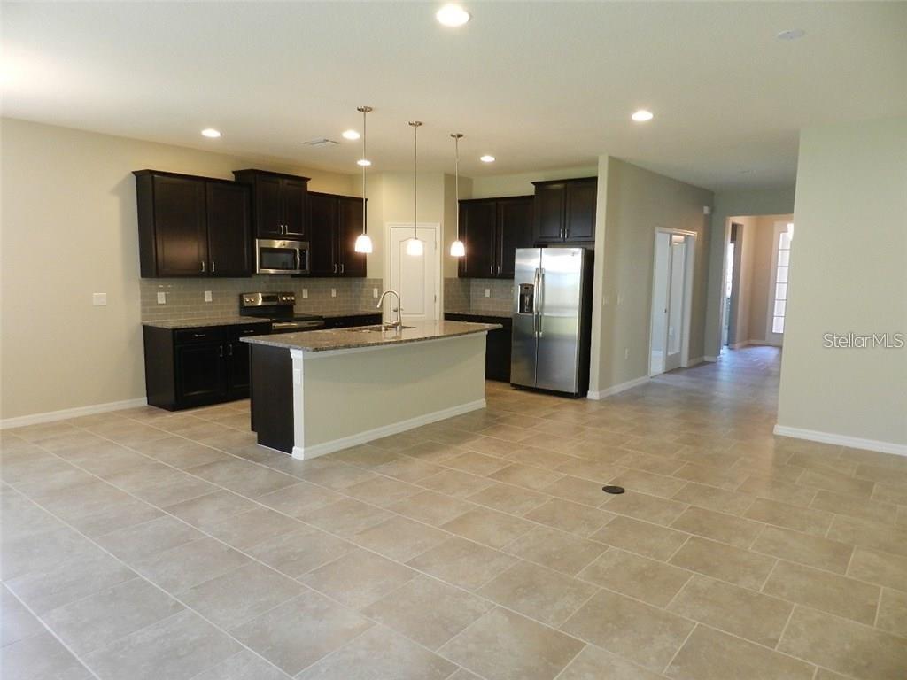 2854 ORIOLE DR, SARASOTA, FL, 34243