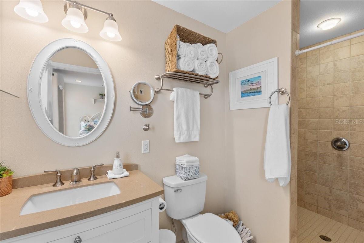 16360 AIRPORT RD, CEDAR KEY, FL, 32625
