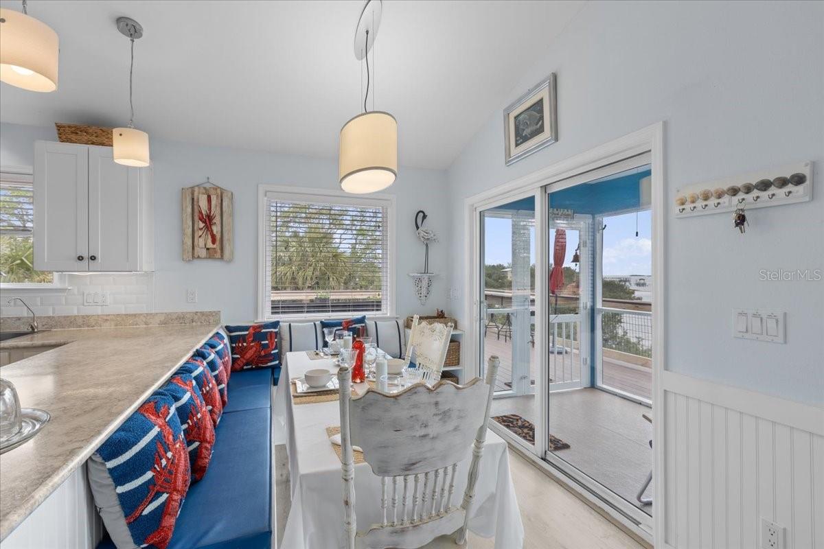 16360 AIRPORT RD, CEDAR KEY, FL, 32625