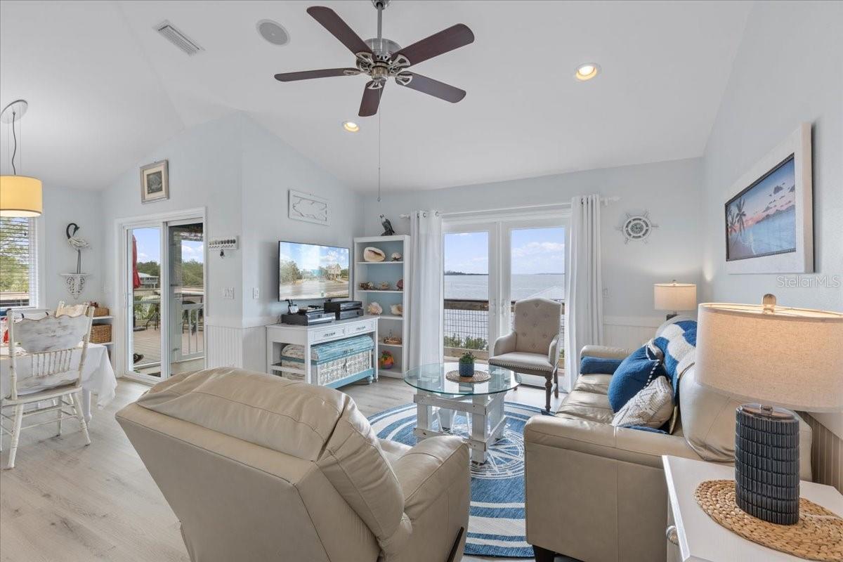 16360 AIRPORT RD, CEDAR KEY, FL, 32625