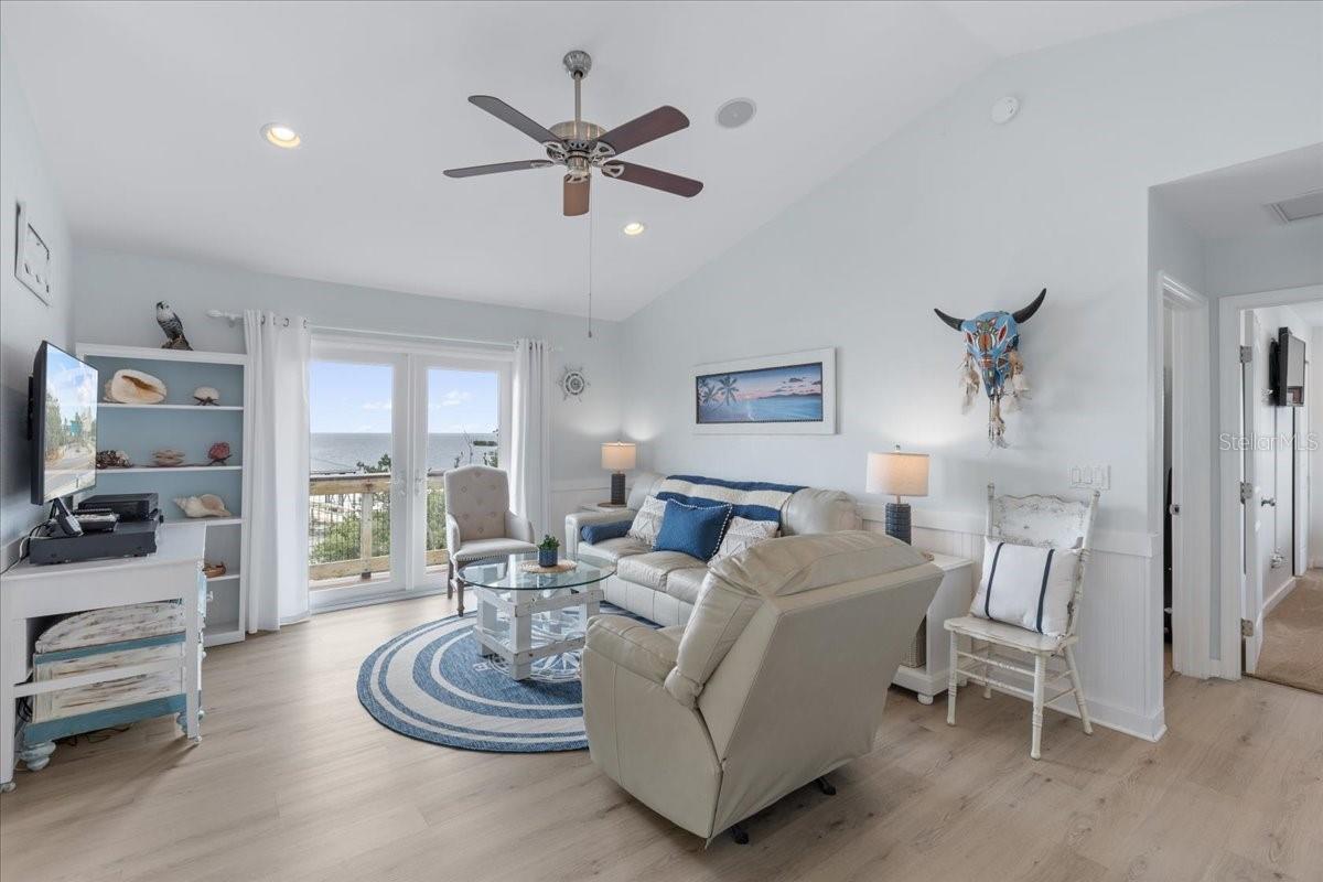 16360 AIRPORT RD, CEDAR KEY, FL, 32625