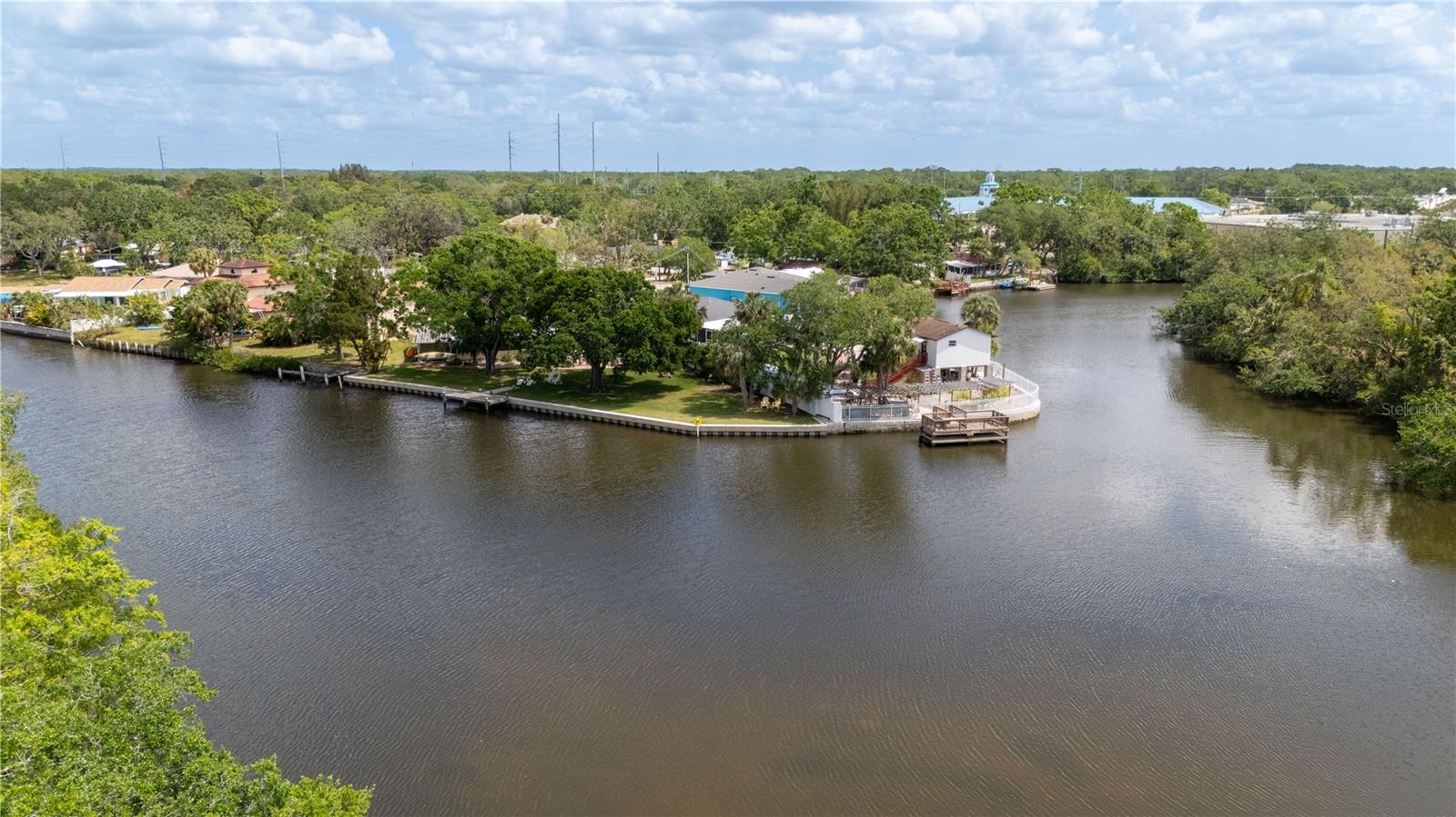 9001 TUDOR DR #H210, TAMPA, FL, 33615