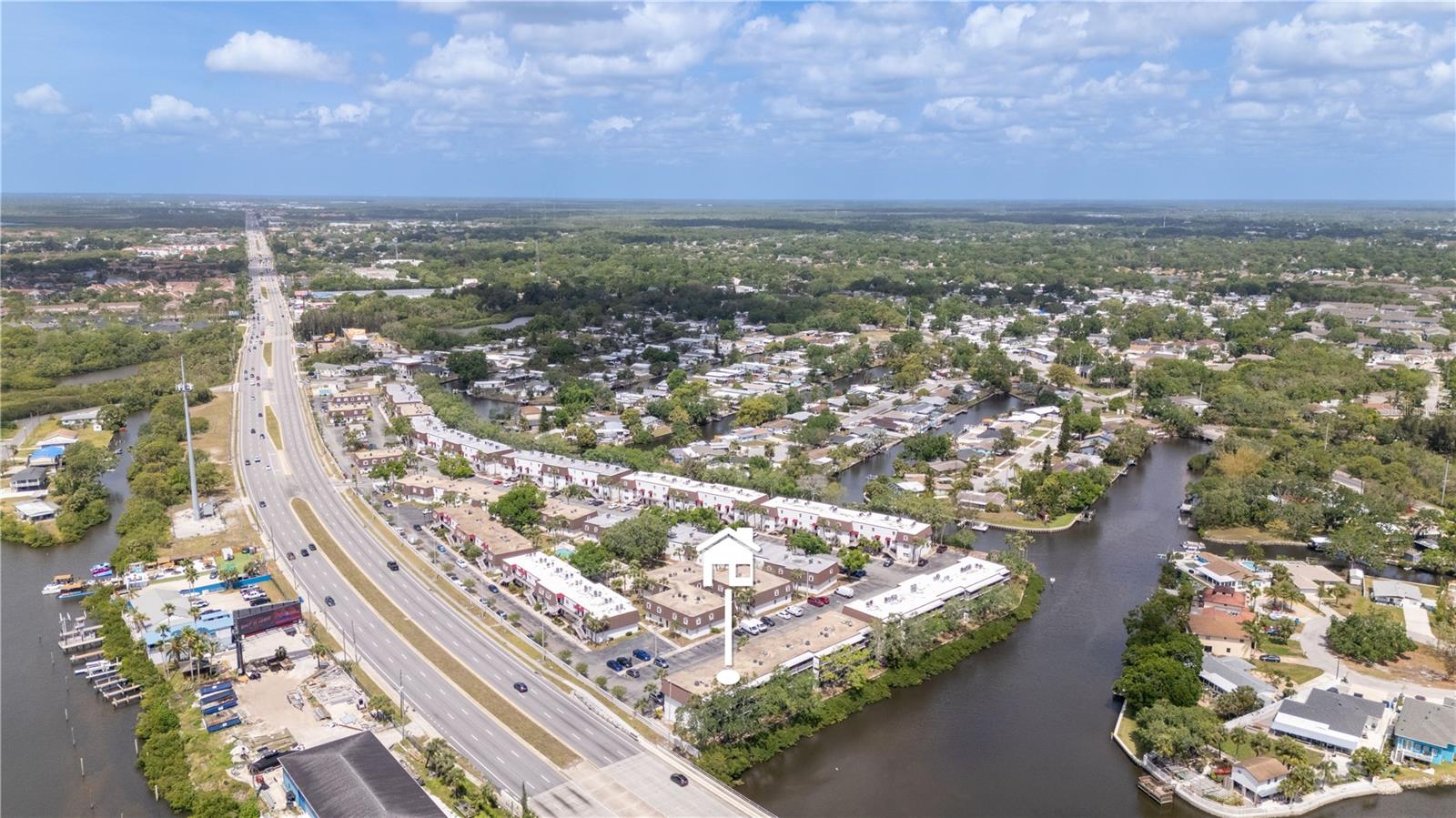 9001 TUDOR DR #H210, TAMPA, FL, 33615