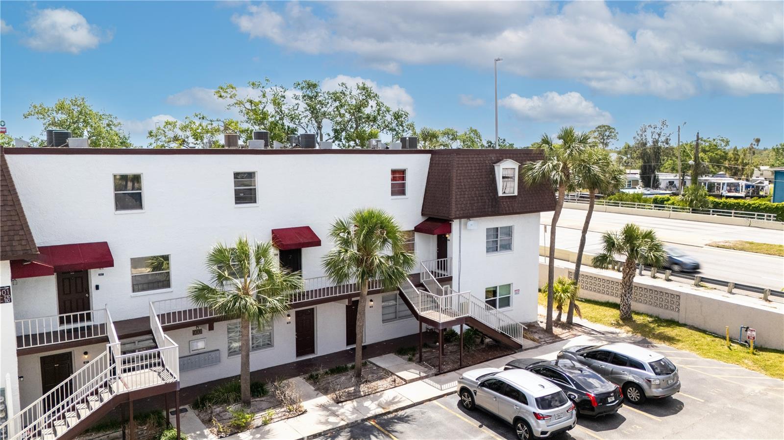 9001 TUDOR DR #H210, TAMPA, FL, 33615