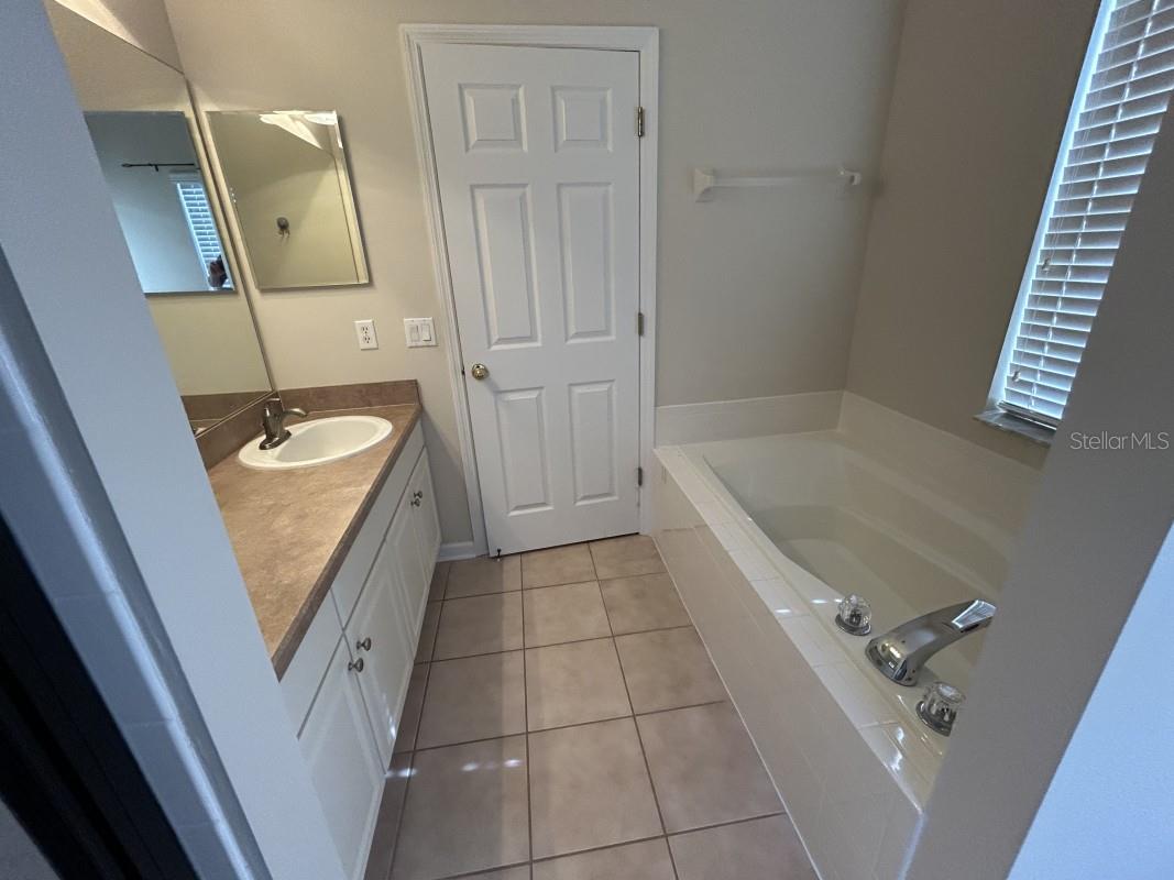 9826 POPLAR PL, ORLANDO, FL, 32827
