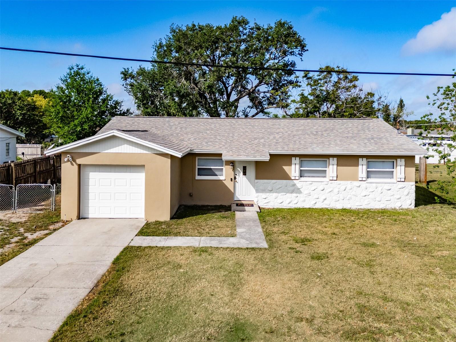 428 FLAMINGO DR, APOLLO BEACH, FL, 33572
