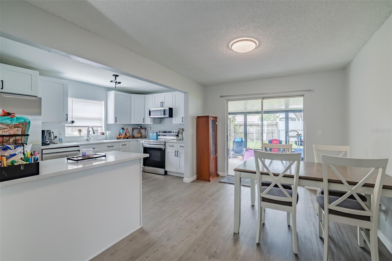 428 FLAMINGO DR, APOLLO BEACH, FL, 33572