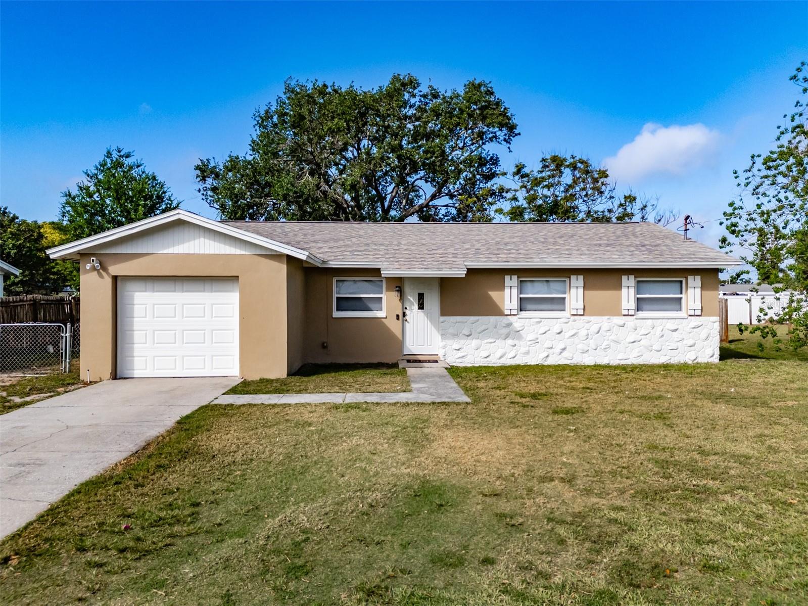 428 FLAMINGO DR, APOLLO BEACH, FL, 33572