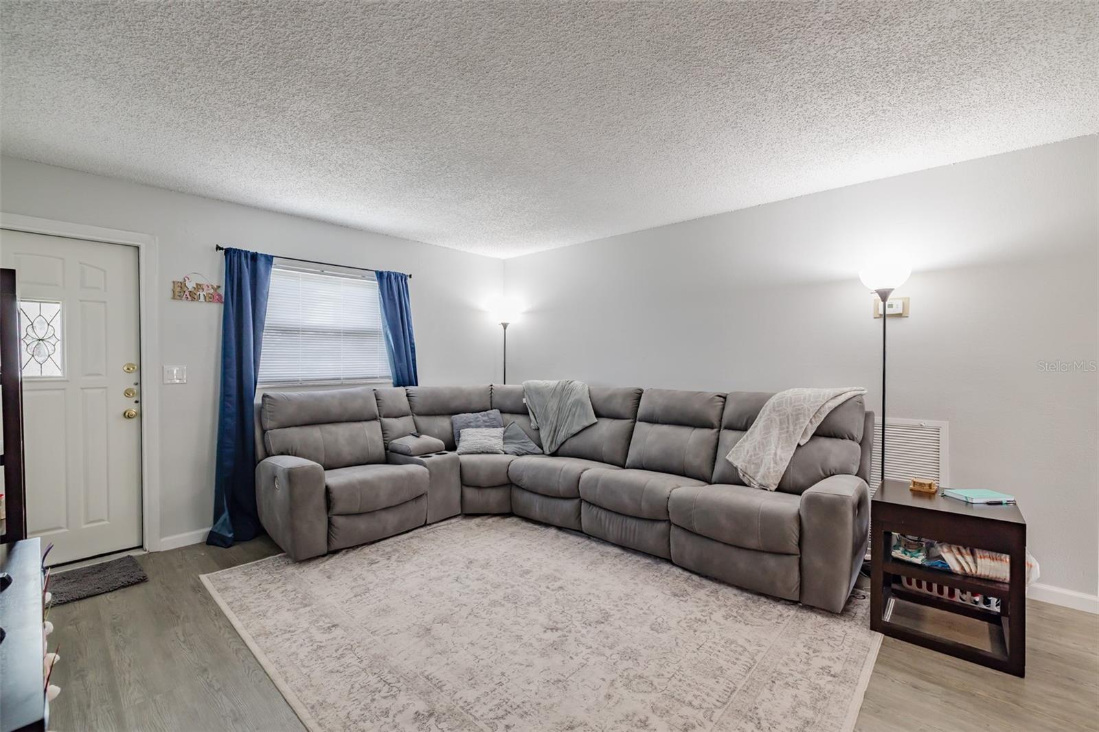 428 FLAMINGO DR, APOLLO BEACH, FL, 33572