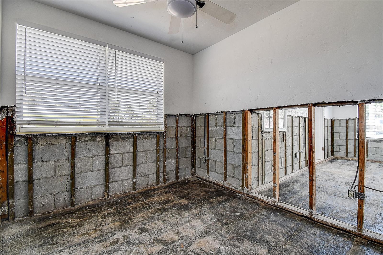 512 79TH AVE, ST PETE BEACH, FL, 33706