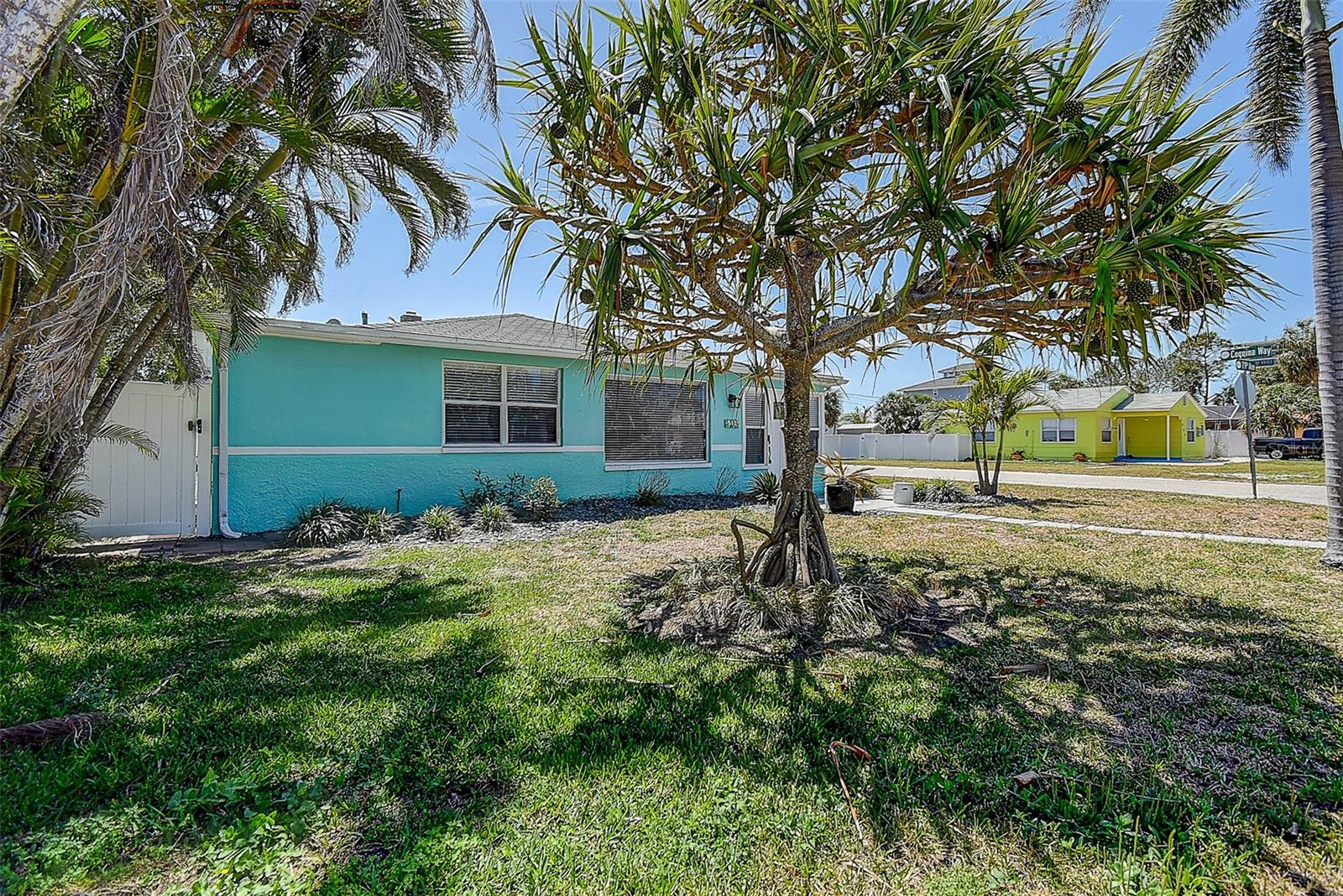 512 79TH AVE, ST PETE BEACH, FL, 33706