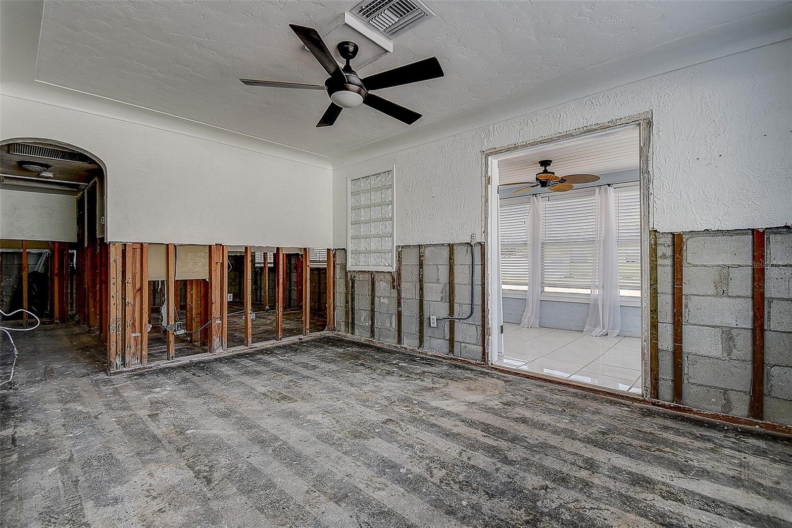 512 79TH AVE, ST PETE BEACH, FL, 33706