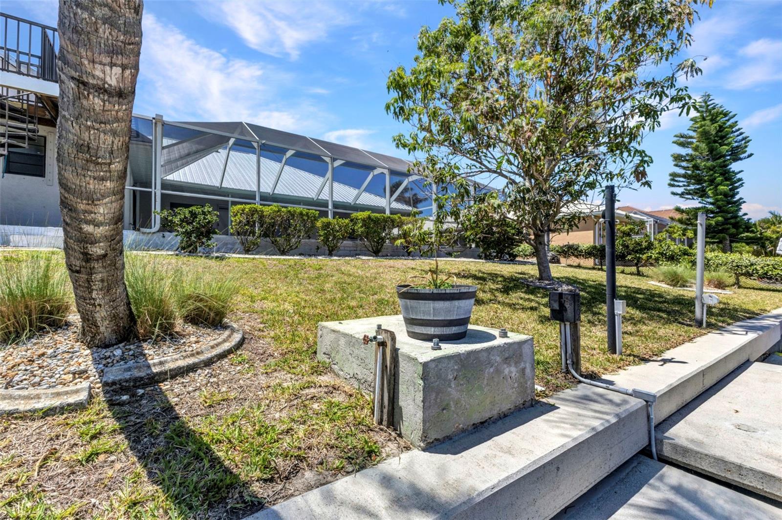 2718 SAINT THOMAS DR, PUNTA GORDA, FL, 33950