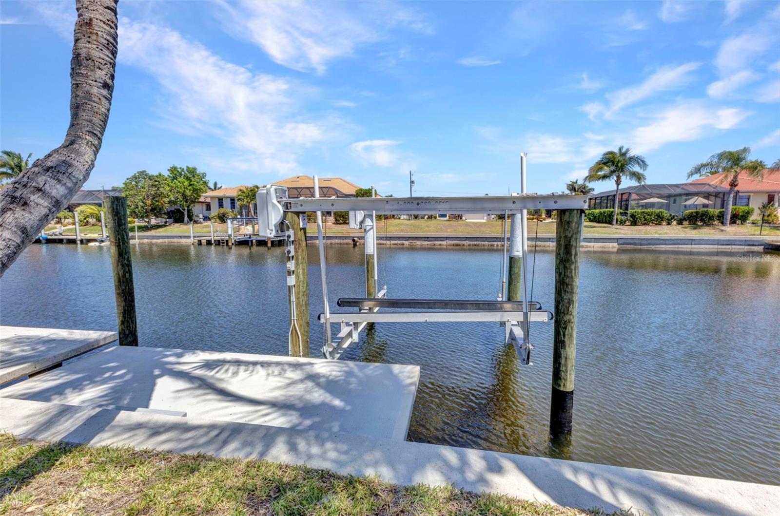 2718 SAINT THOMAS DR, PUNTA GORDA, FL, 33950