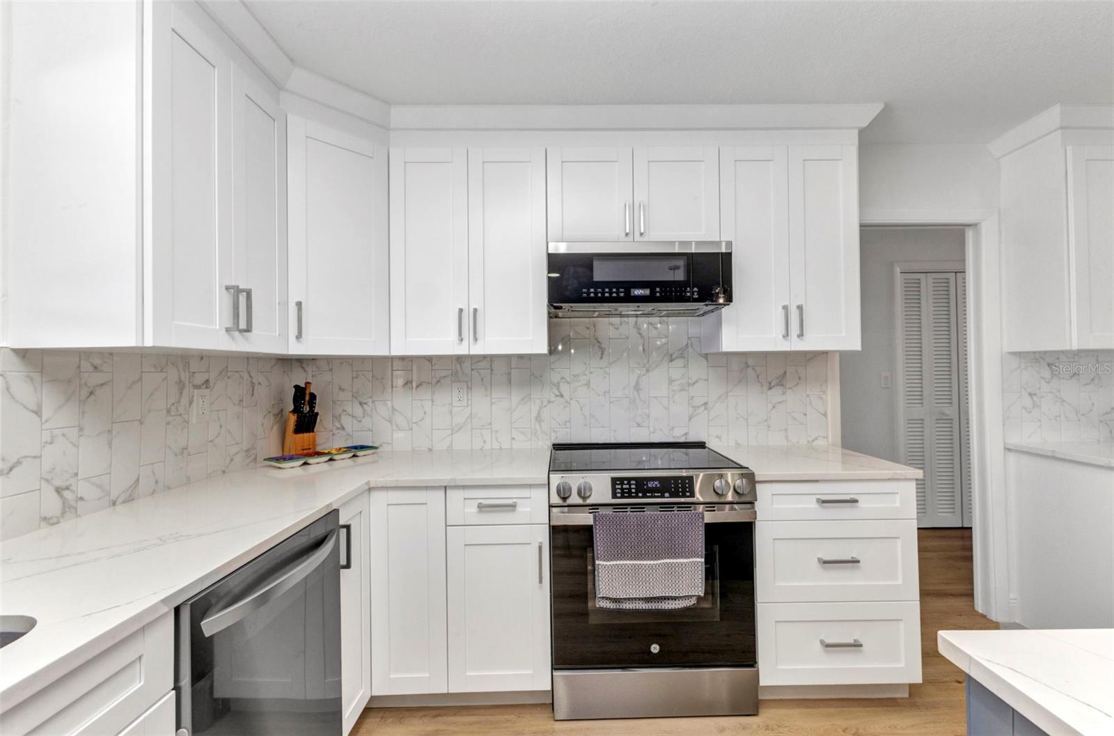 2718 SAINT THOMAS DR, PUNTA GORDA, FL, 33950