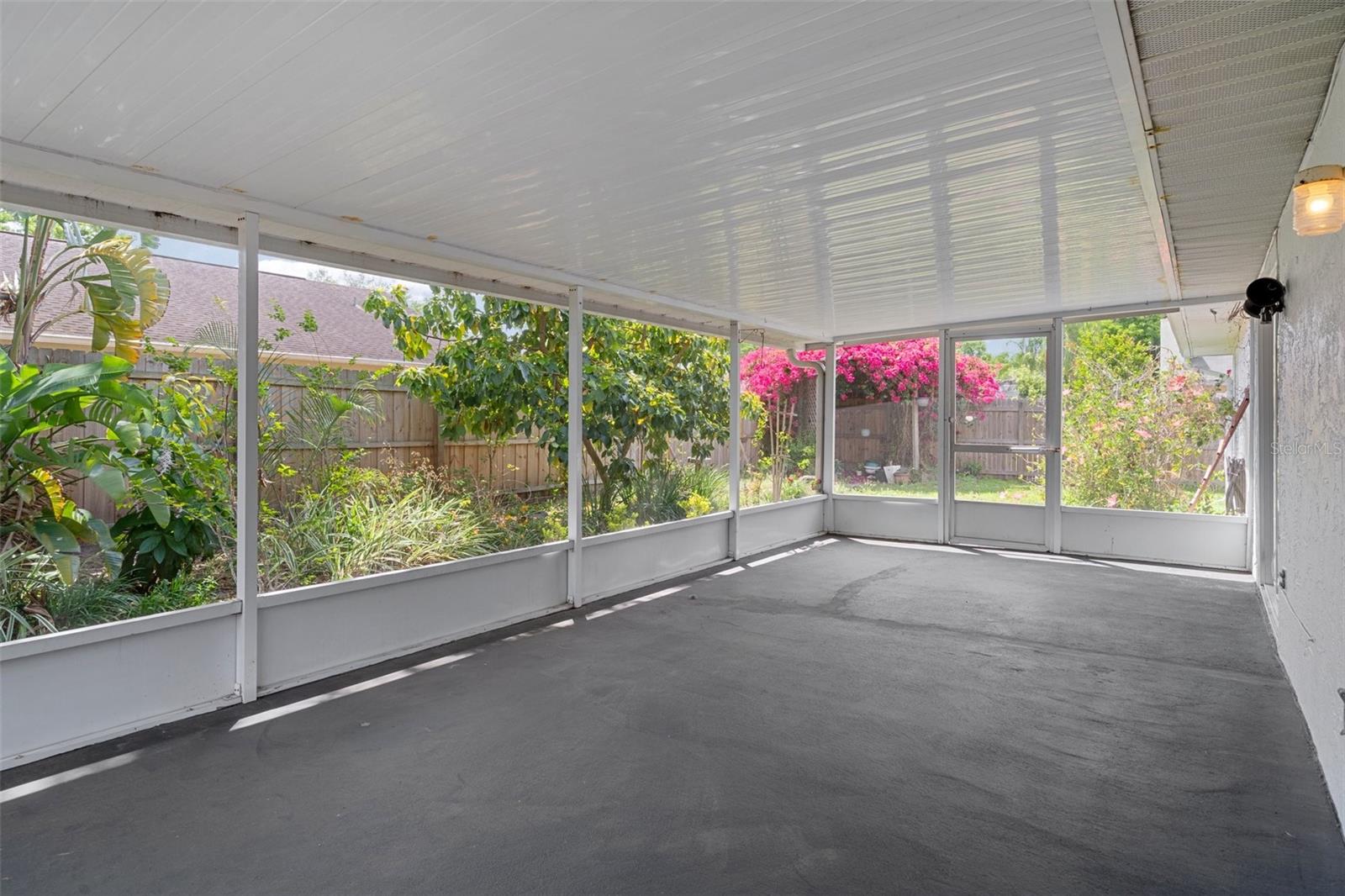 5814 SILVER MOON AVE, TAMPA, FL, 33625