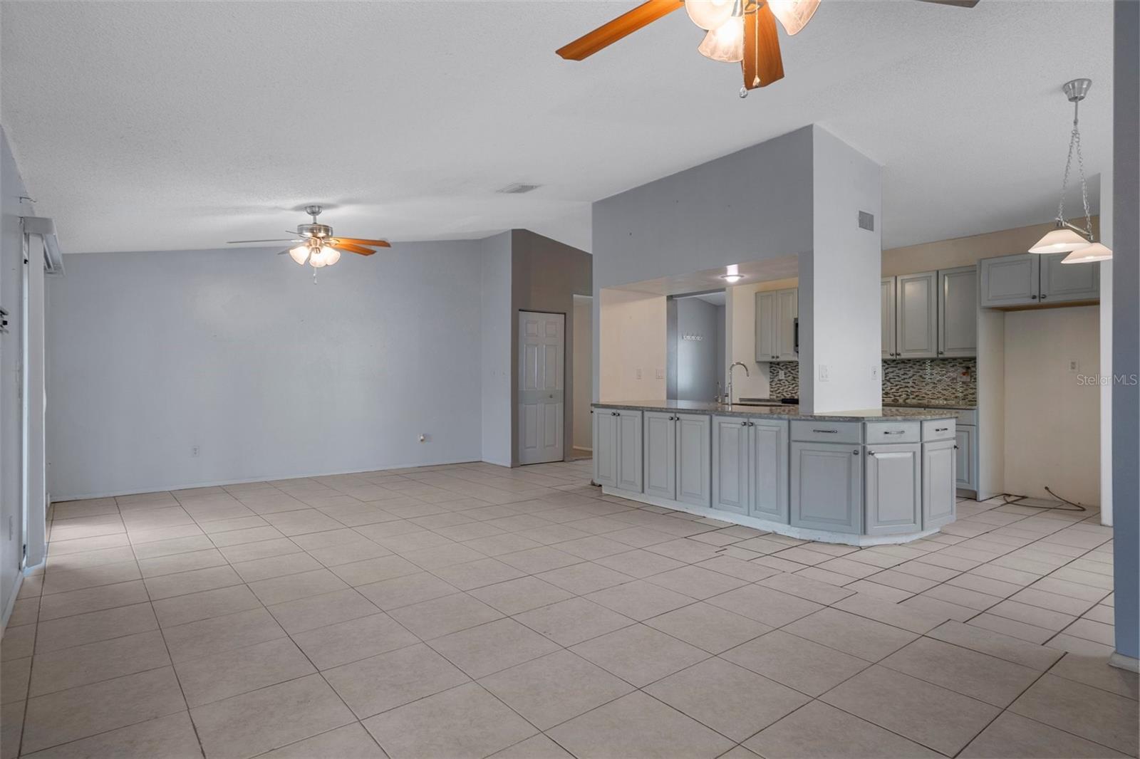 5814 SILVER MOON AVE, TAMPA, FL, 33625