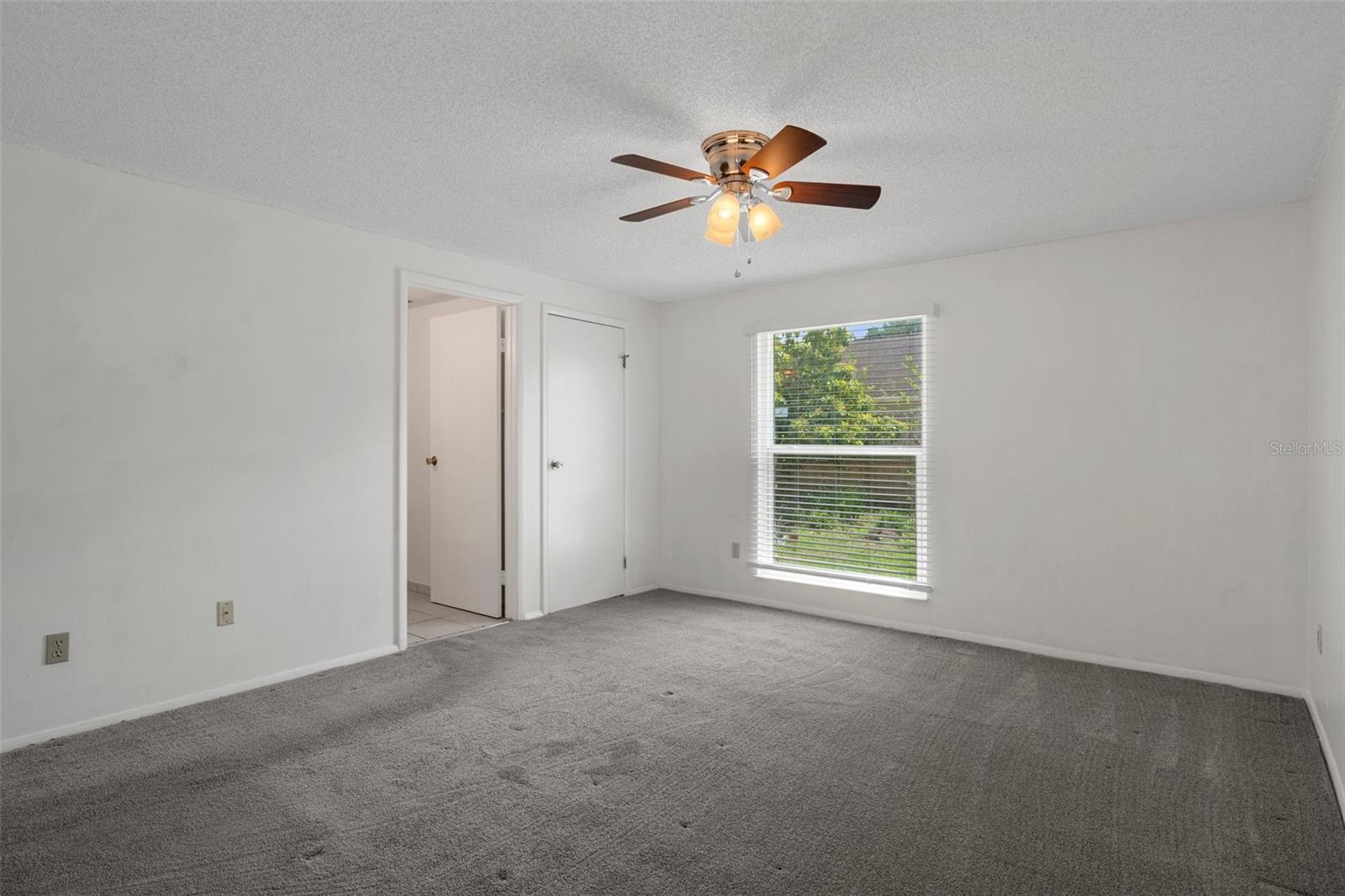 5814 SILVER MOON AVE, TAMPA, FL, 33625