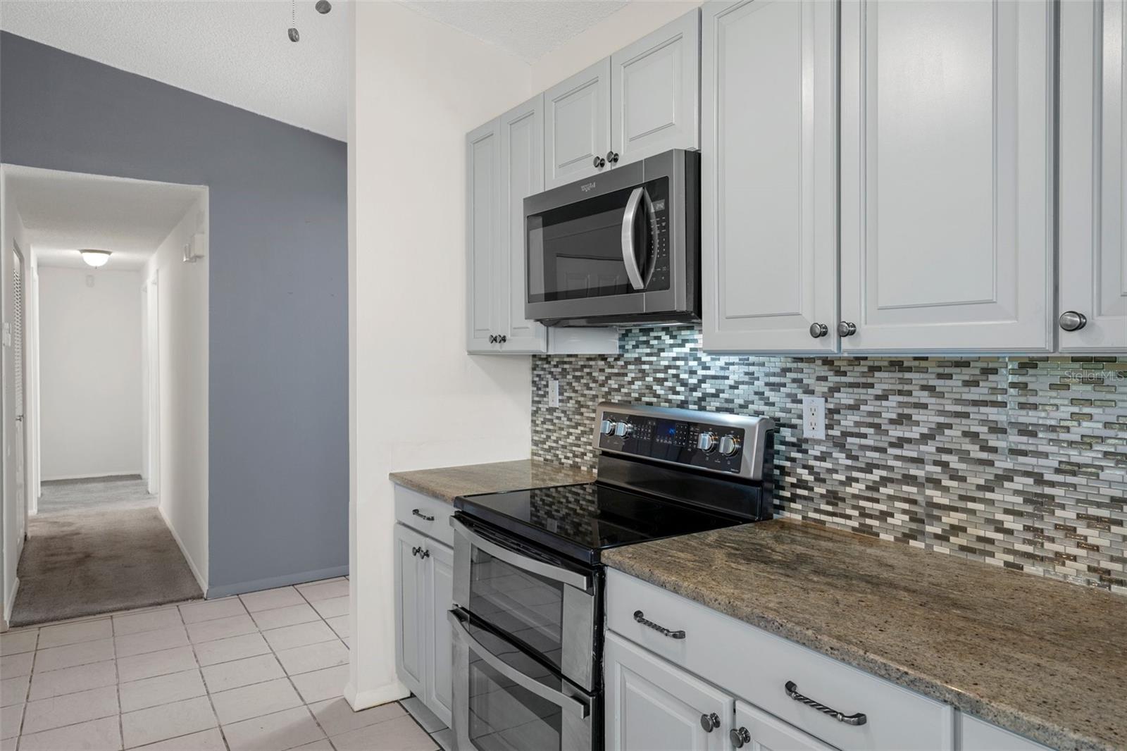 5814 SILVER MOON AVE, TAMPA, FL, 33625