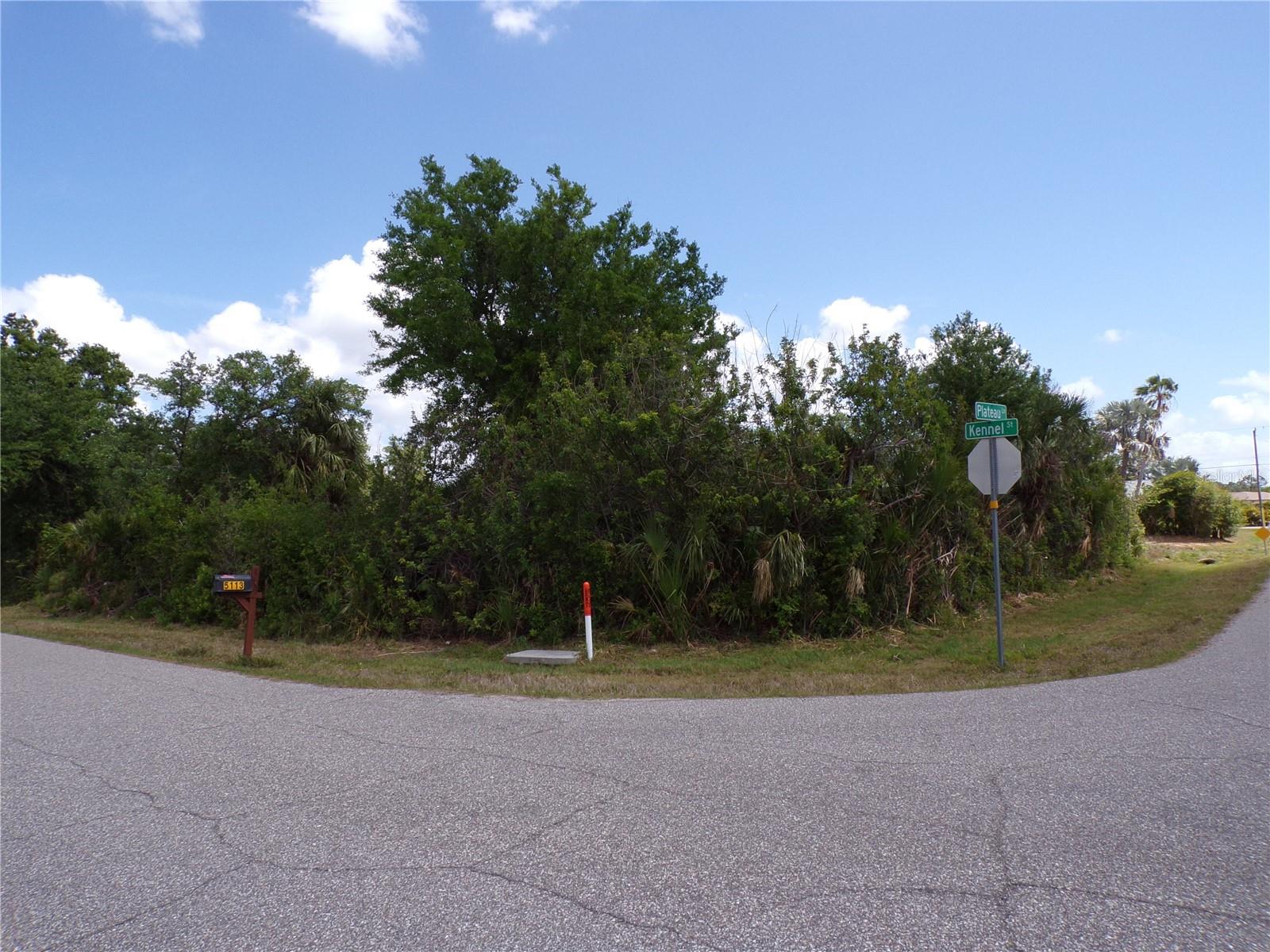 5074 PLATEAU LN, PORT CHARLOTTE, FL, 33981