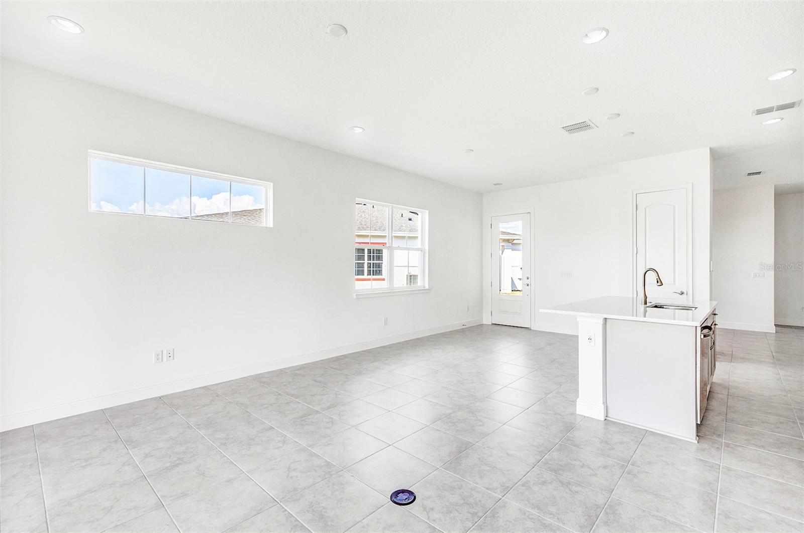 2462 MODEL LN, ST CLOUD, FL, 34772