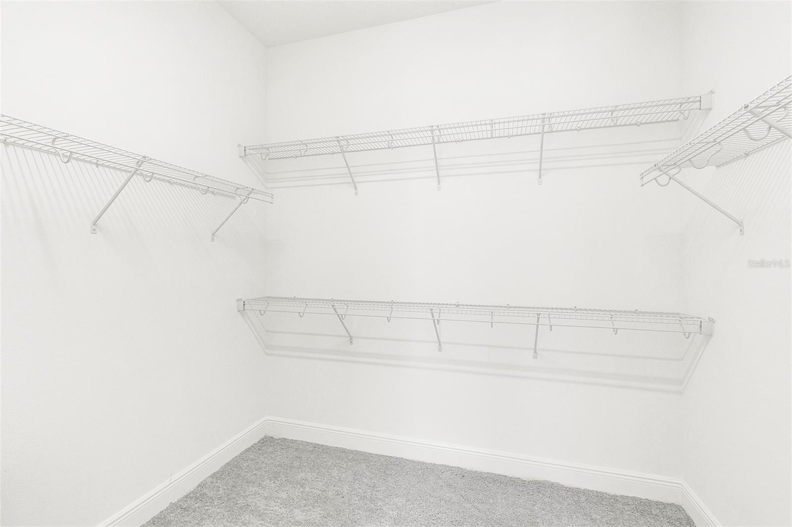 2462 MODEL LN, ST CLOUD, FL, 34772