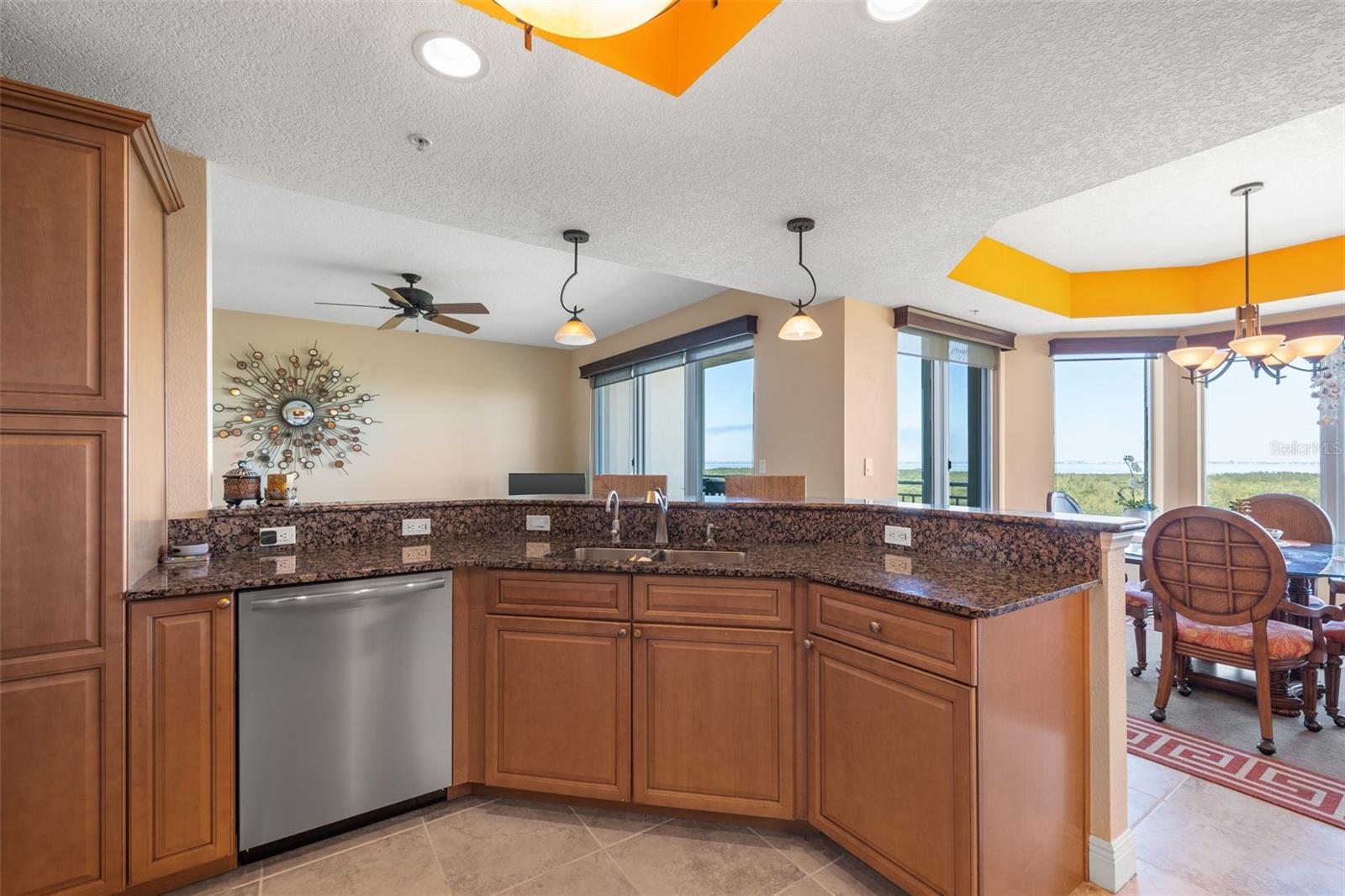 10851 MANGROVE CAY LN NE #1014, ST PETERSBURG, FL, 33716