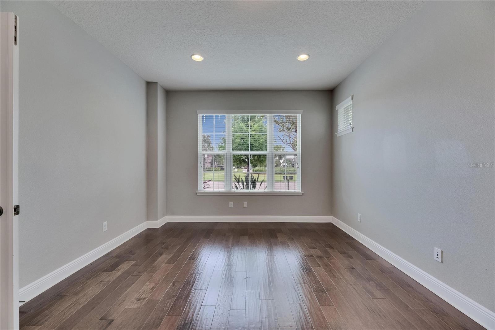 6611 CURRENT DR, APOLLO BEACH, FL, 33572