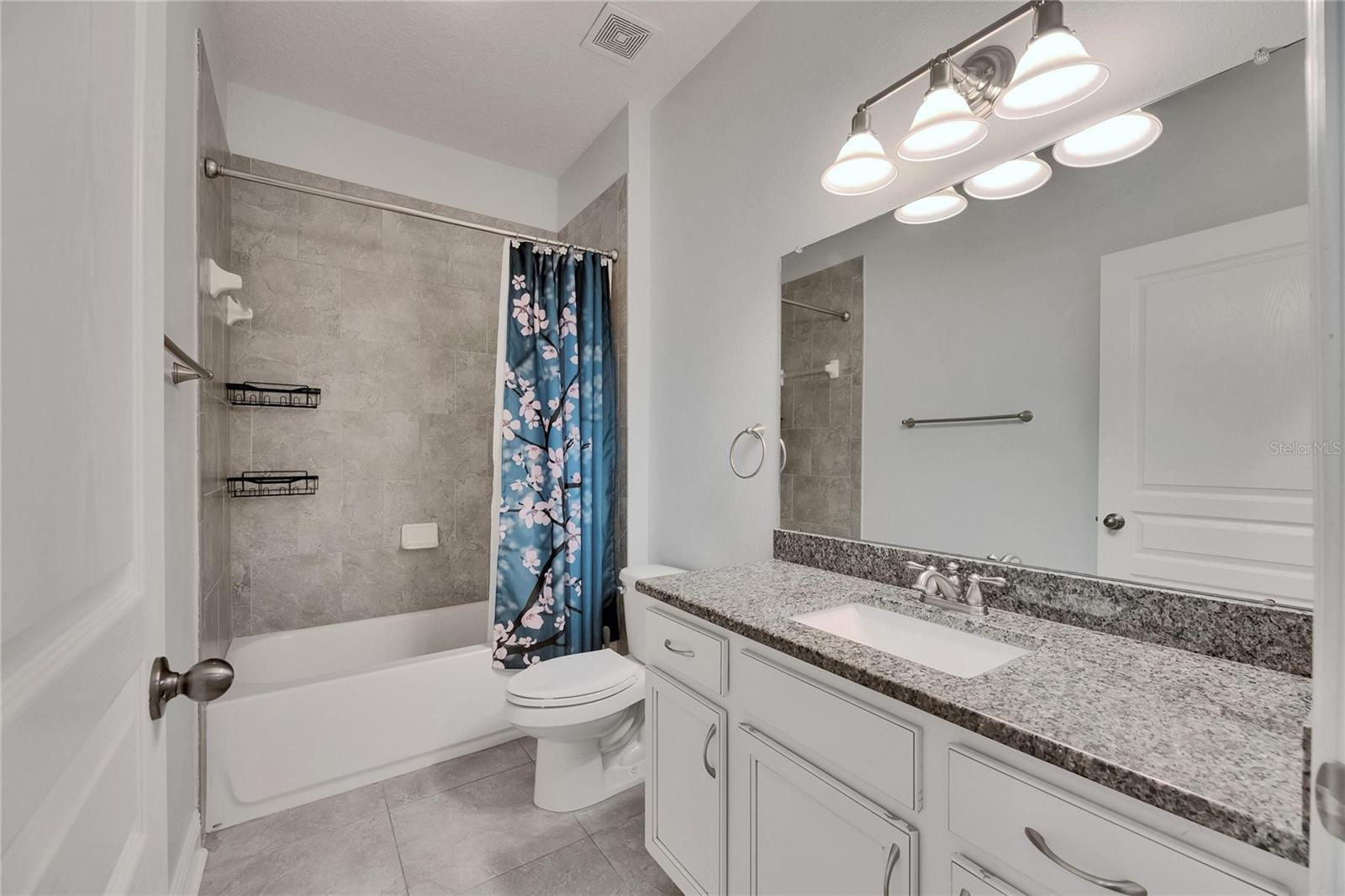 6611 CURRENT DR, APOLLO BEACH, FL, 33572