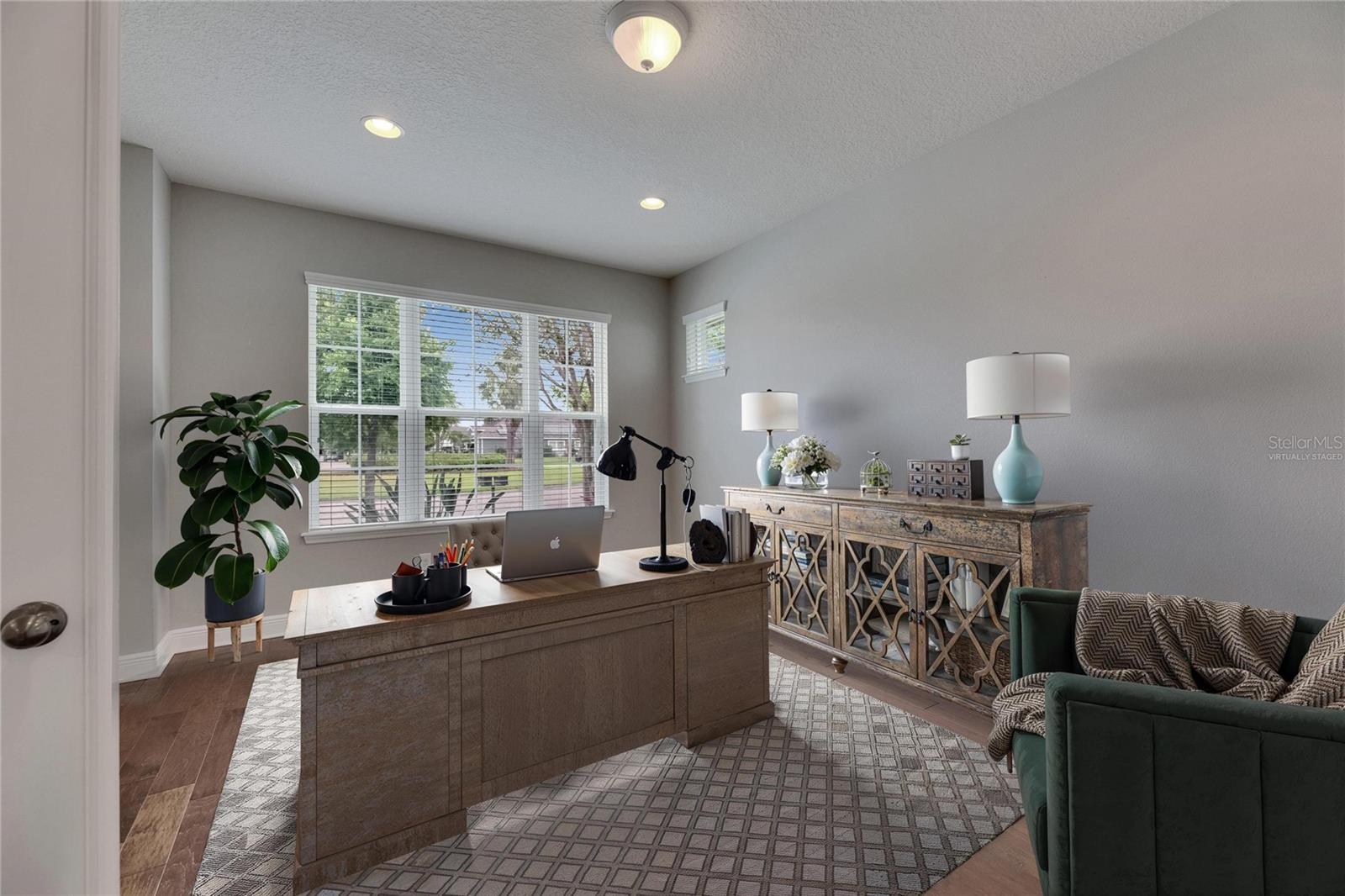 6611 CURRENT DR, APOLLO BEACH, FL, 33572