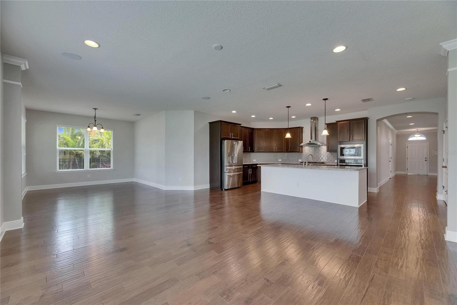 6611 CURRENT DR, APOLLO BEACH, FL, 33572